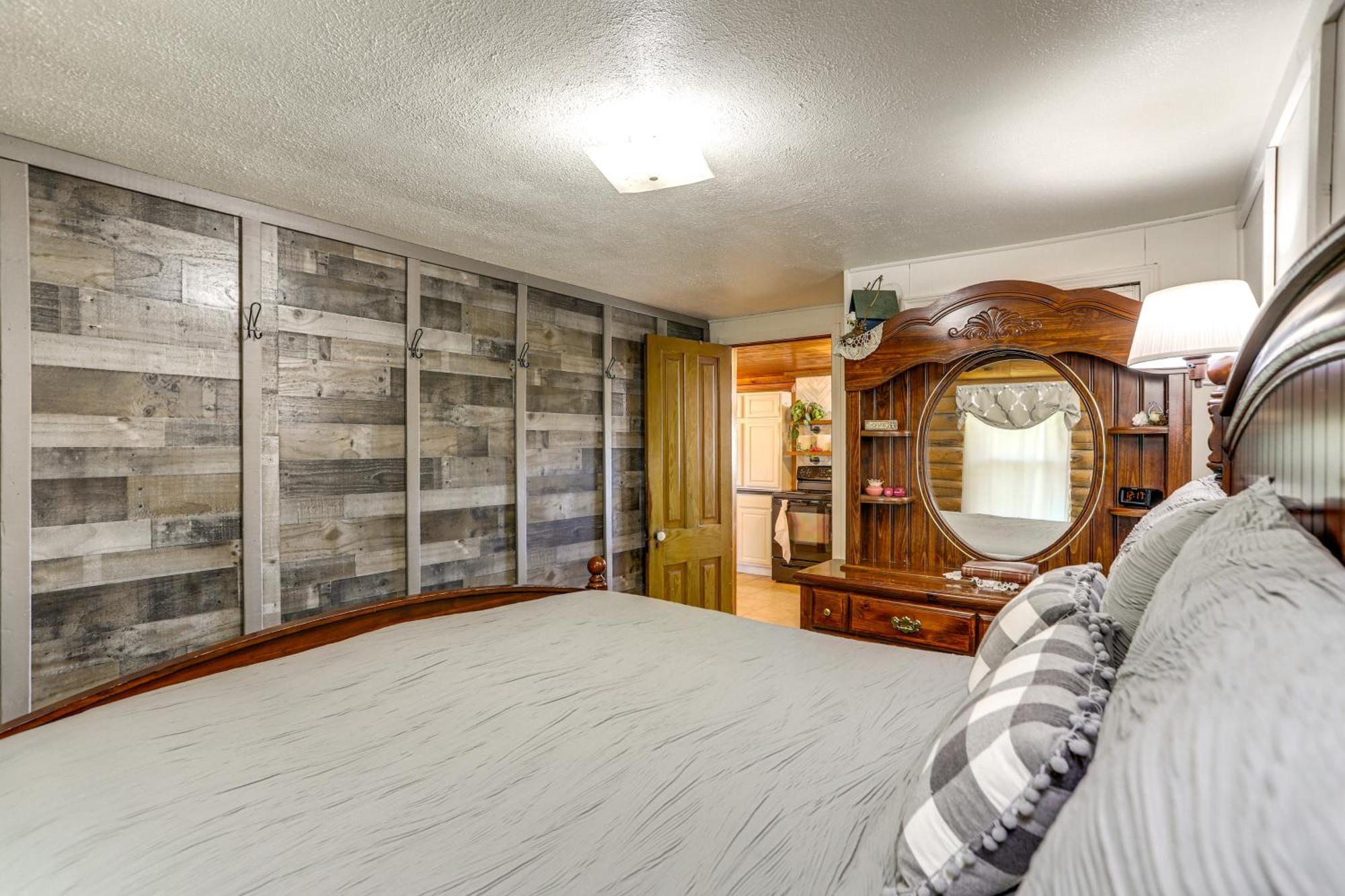 Quiet Shiloh Retreat With Spacious Yard And Fireplace! Εξωτερικό φωτογραφία
